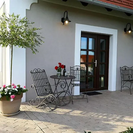 Guest house Tilia Vaszoly